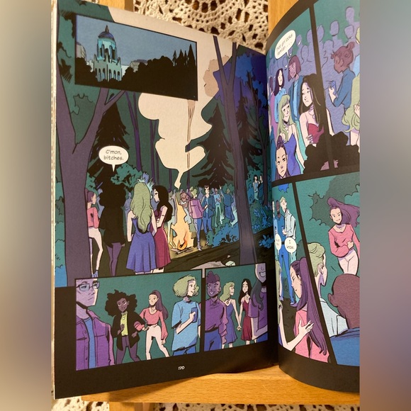 Squad Graphic Novel - Young Adult, Werewolf, Horror, LGBT, High School, Female - Picture 12 of 16